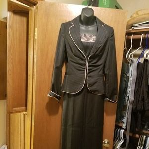 While House Black Market Pant Suit